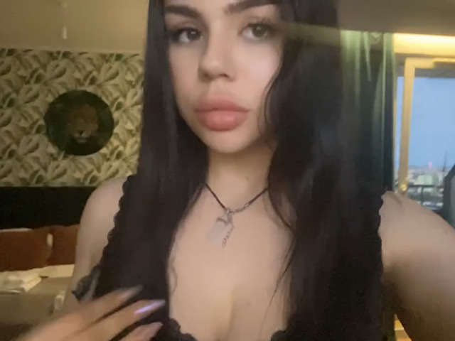 LEXYBIGLIPS free sexy photo